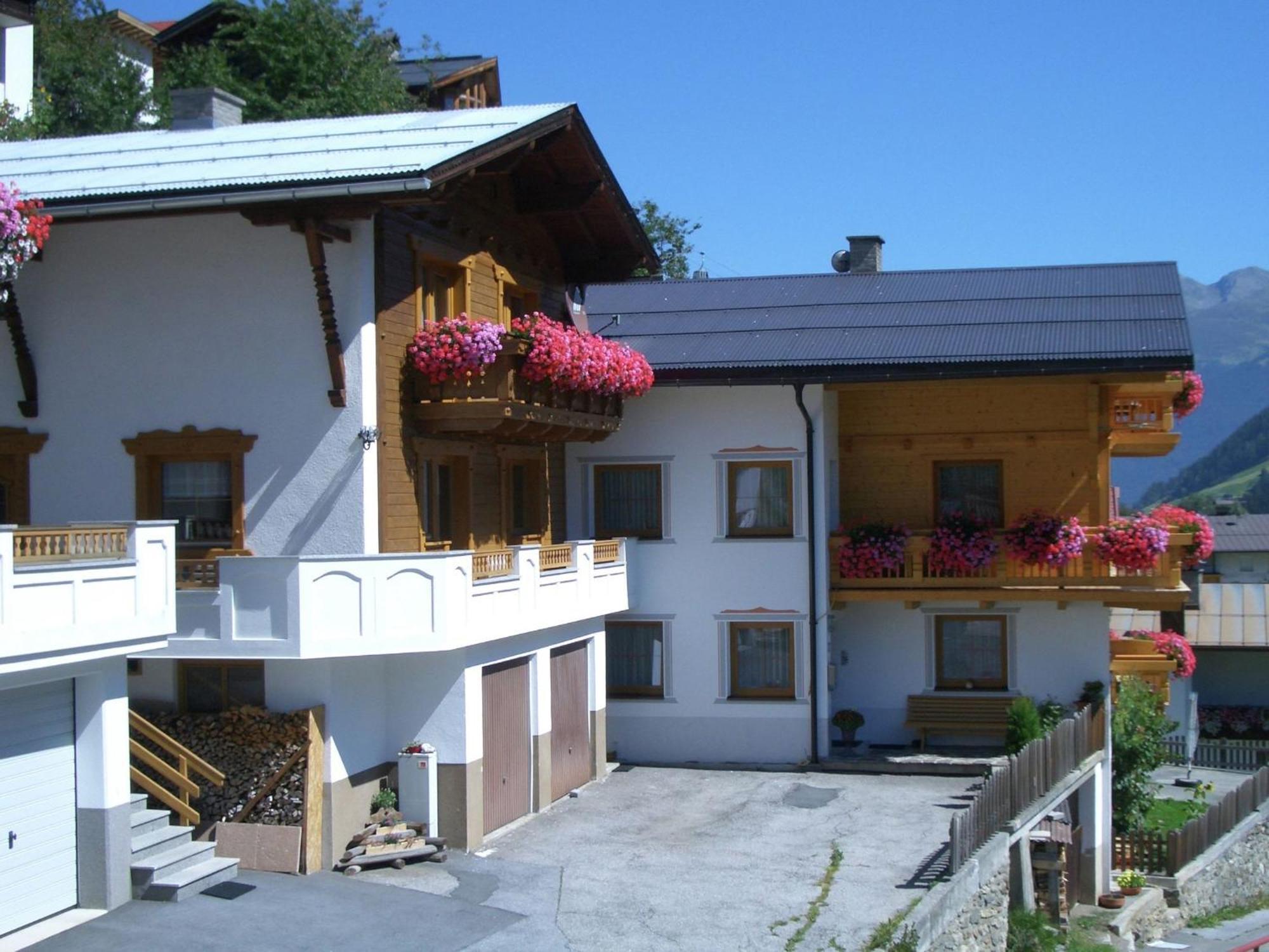 Apartment With Mountain Views From The Balcony Kappl  Exterior foto